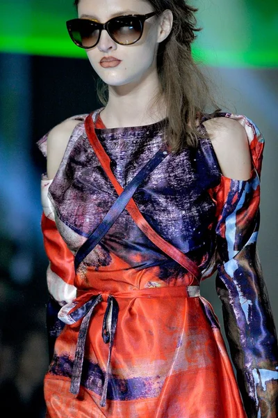 Look 33